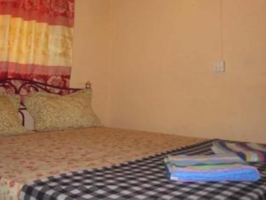 פנום פן Pich Guesthouse מראה חיצוני תמונה